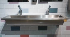 Discover the CANAL stainless steel multiple washbasin in this video. Practical, light and resistant. A must-have for any public building!
